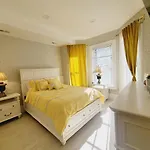 May Flower Hostel Llc